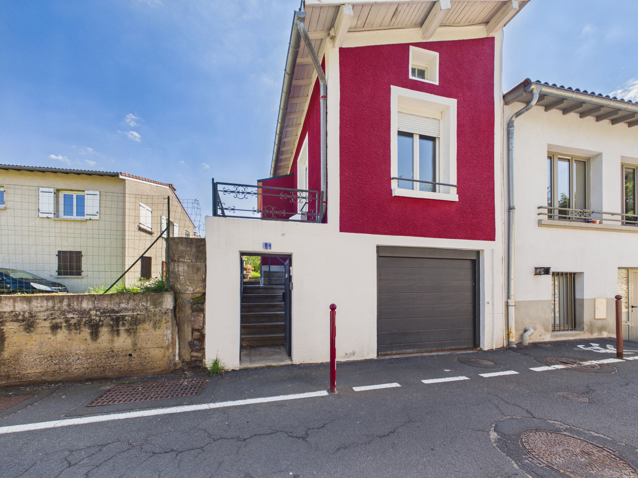Maison en centre-ville avec jardin et garage