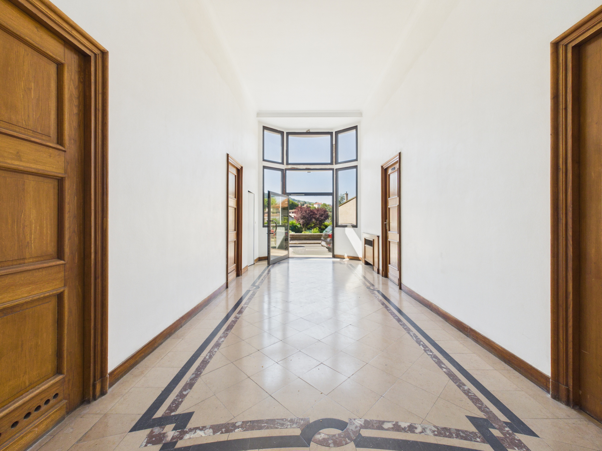 Exclusivité - Plateau brut de 81,42 m2 à réinventer au Puy-en-Velay