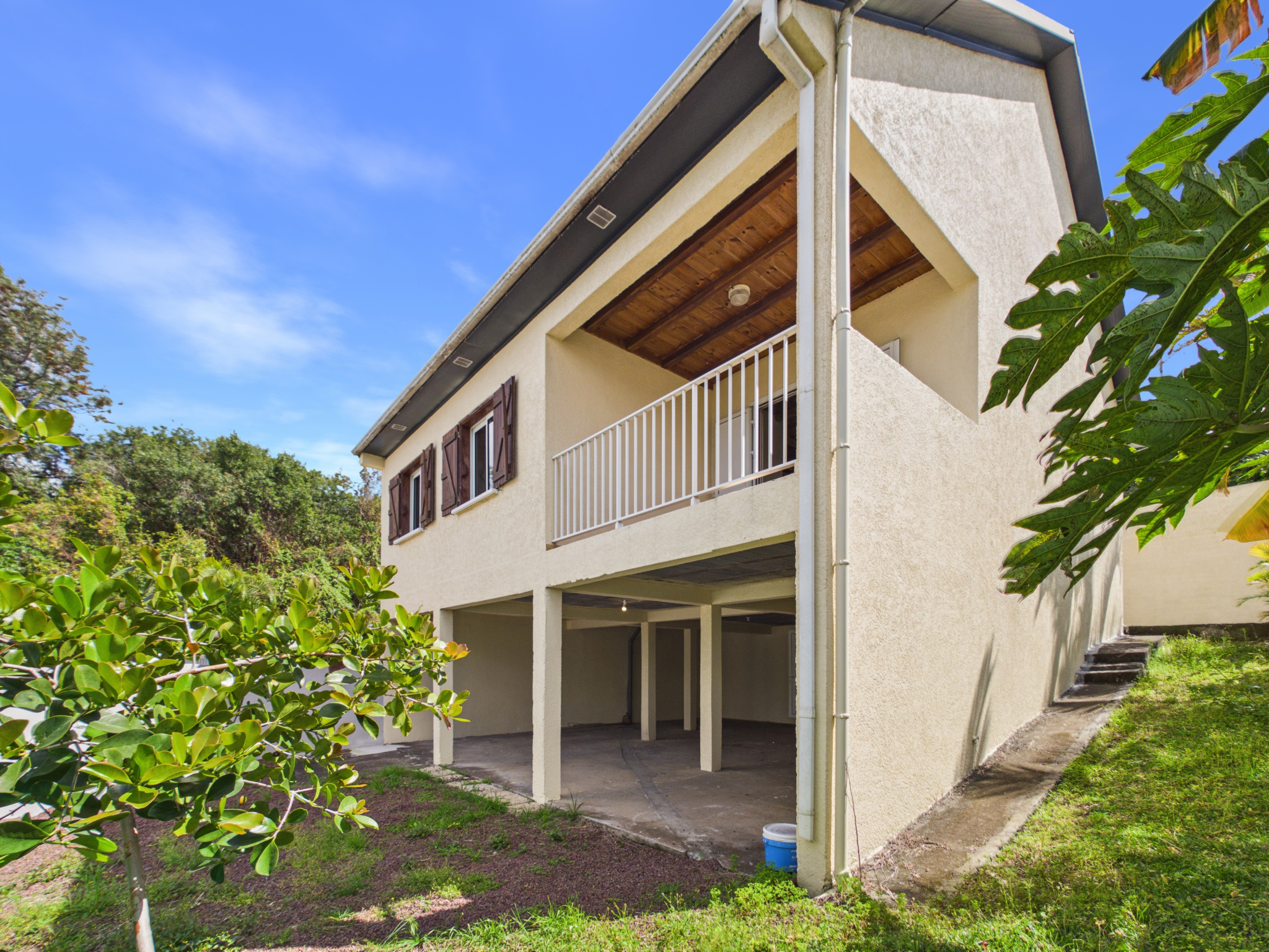 Maison F4 - terrain 230m2