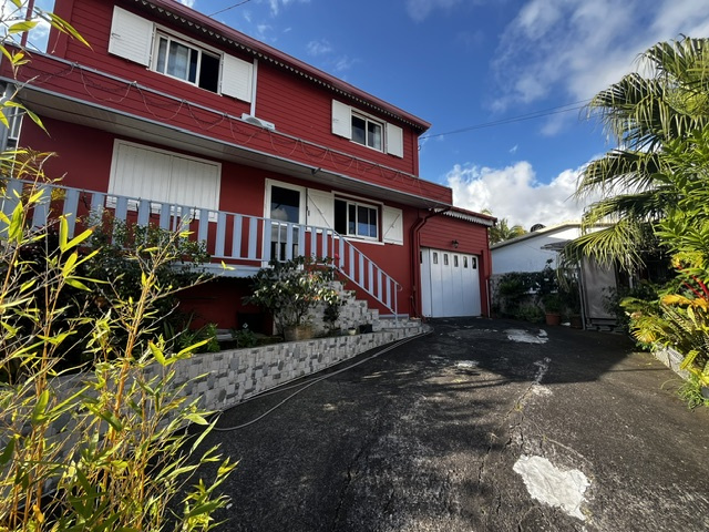 JEAN PETIT Maison F4/5