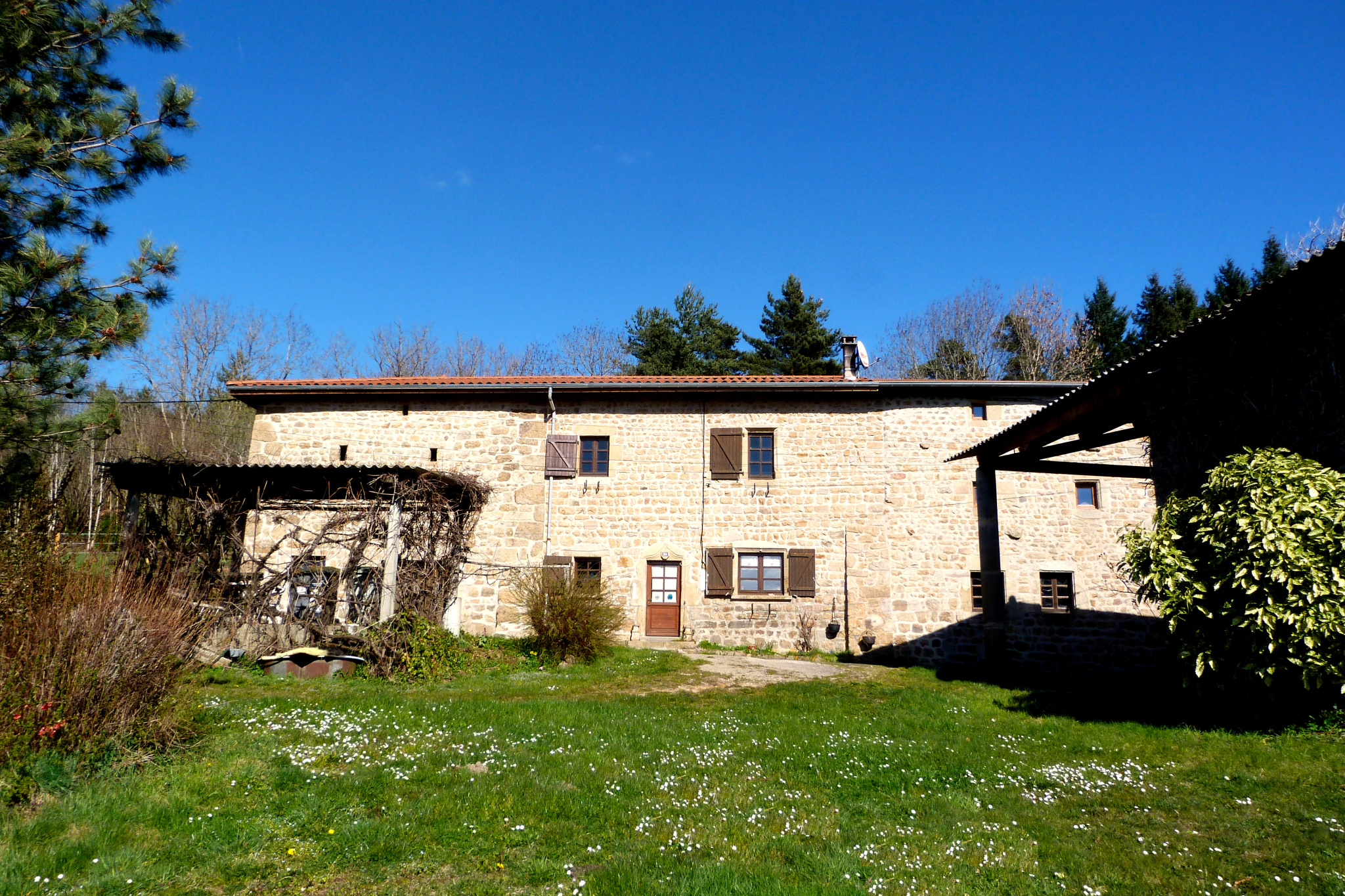 Corps de ferme à haut potentiel   Saint-Nizier-de-Fornas