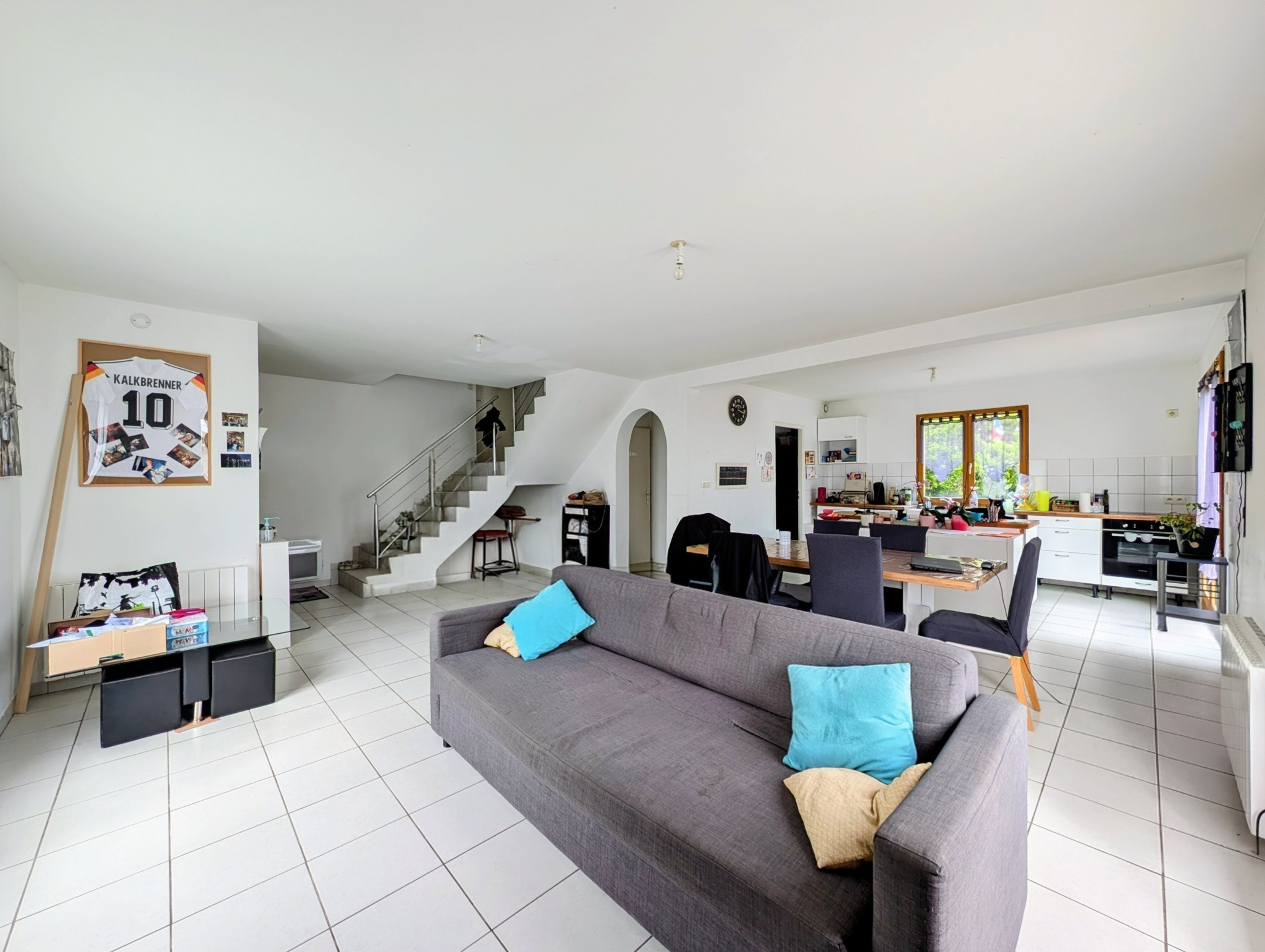 MAISON A VENDRE DANS UN PETIT LOTISSEMENT SECURISE