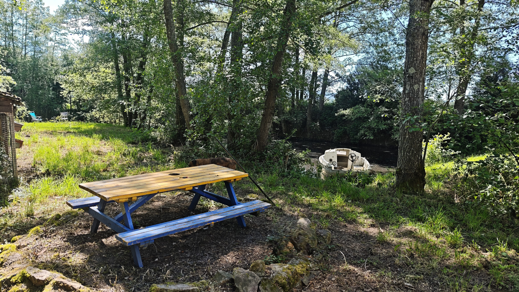 Maison de 130 M2, 3 chambres, un chalet indépendant, un étang