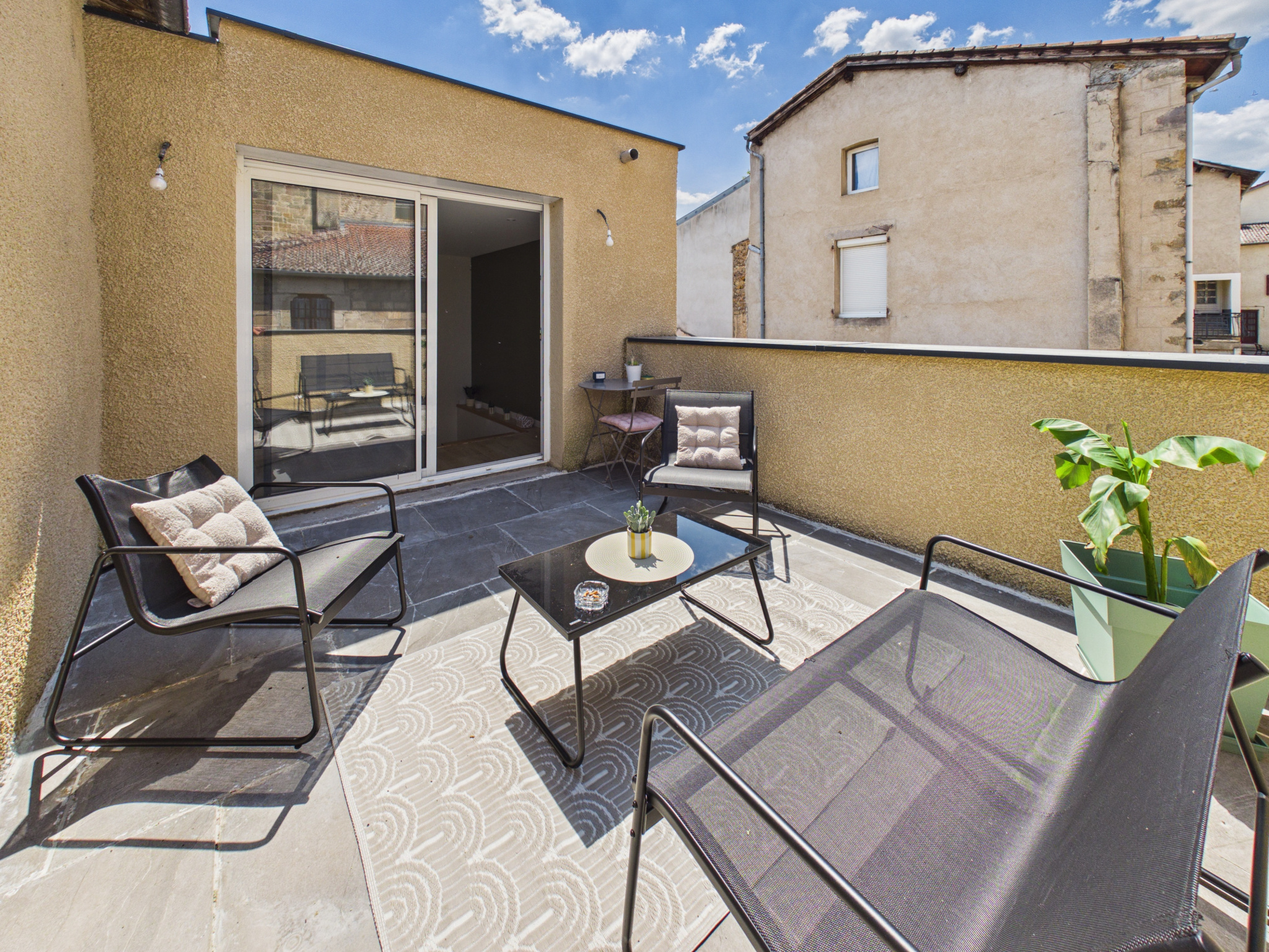 À vendre   Maison de ville 5 pièces à Bas-en-Basset