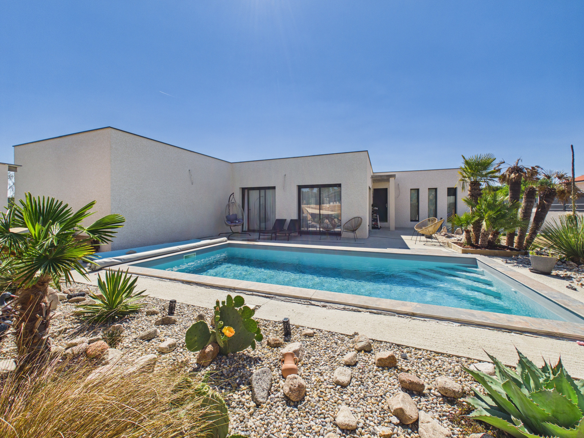 Maison de plain-pied moderne à Sainte Sigolene