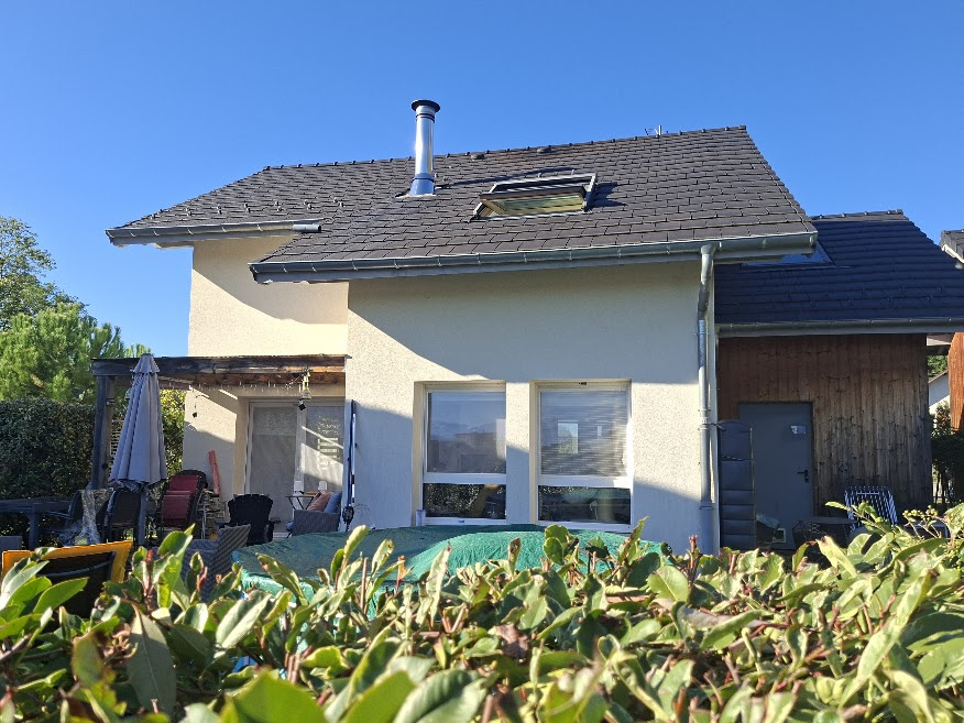 Saint alban leysse - a vendre maison contemporaine avec vue montagnes dans un cadre campagnard